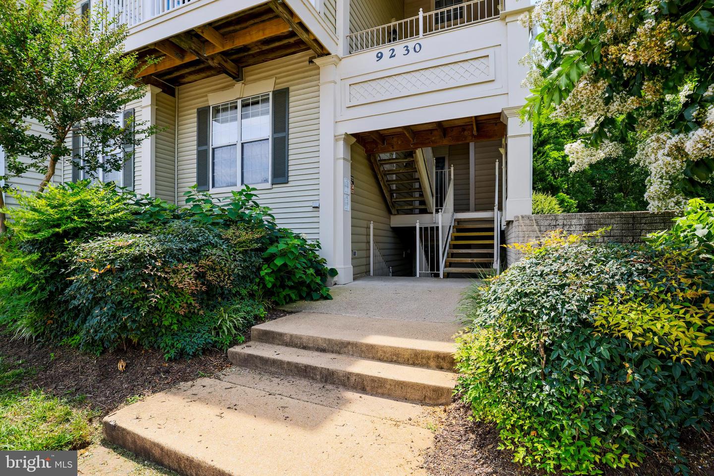 9230 CARDINAL FOREST LN #301, LORTON, Virginia 22079, 2 Bedrooms Bedrooms, ,1 BathroomBathrooms,Residential,For sale,9230 CARDINAL FOREST LN #301,VAFX2246804 MLS # VAFX2246804