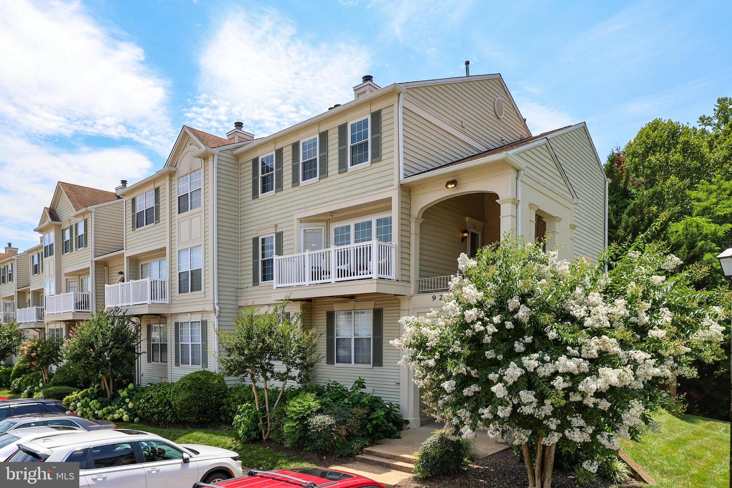 9230 CARDINAL FOREST LN #301, LORTON, Virginia 22079, 2 Bedrooms Bedrooms, ,1 BathroomBathrooms,Residential,For sale,9230 CARDINAL FOREST LN #301,VAFX2246804 MLS # VAFX2246804