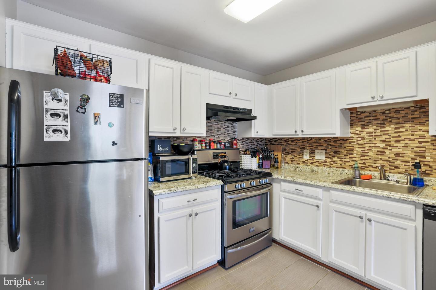 9230 CARDINAL FOREST LN #301, LORTON, Virginia 22079, 2 Bedrooms Bedrooms, ,1 BathroomBathrooms,Residential,For sale,9230 CARDINAL FOREST LN #301,VAFX2246804 MLS # VAFX2246804