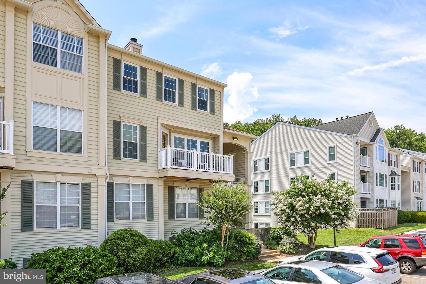 9230 CARDINAL FOREST LN #301, LORTON, Virginia 22079, 2 Bedrooms Bedrooms, ,1 BathroomBathrooms,Residential,For sale,9230 CARDINAL FOREST LN #301,VAFX2246804 MLS # VAFX2246804