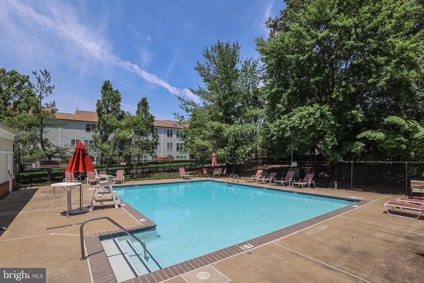 9230 CARDINAL FOREST LN #301, LORTON, Virginia 22079, 2 Bedrooms Bedrooms, ,1 BathroomBathrooms,Residential,For sale,9230 CARDINAL FOREST LN #301,VAFX2246804 MLS # VAFX2246804