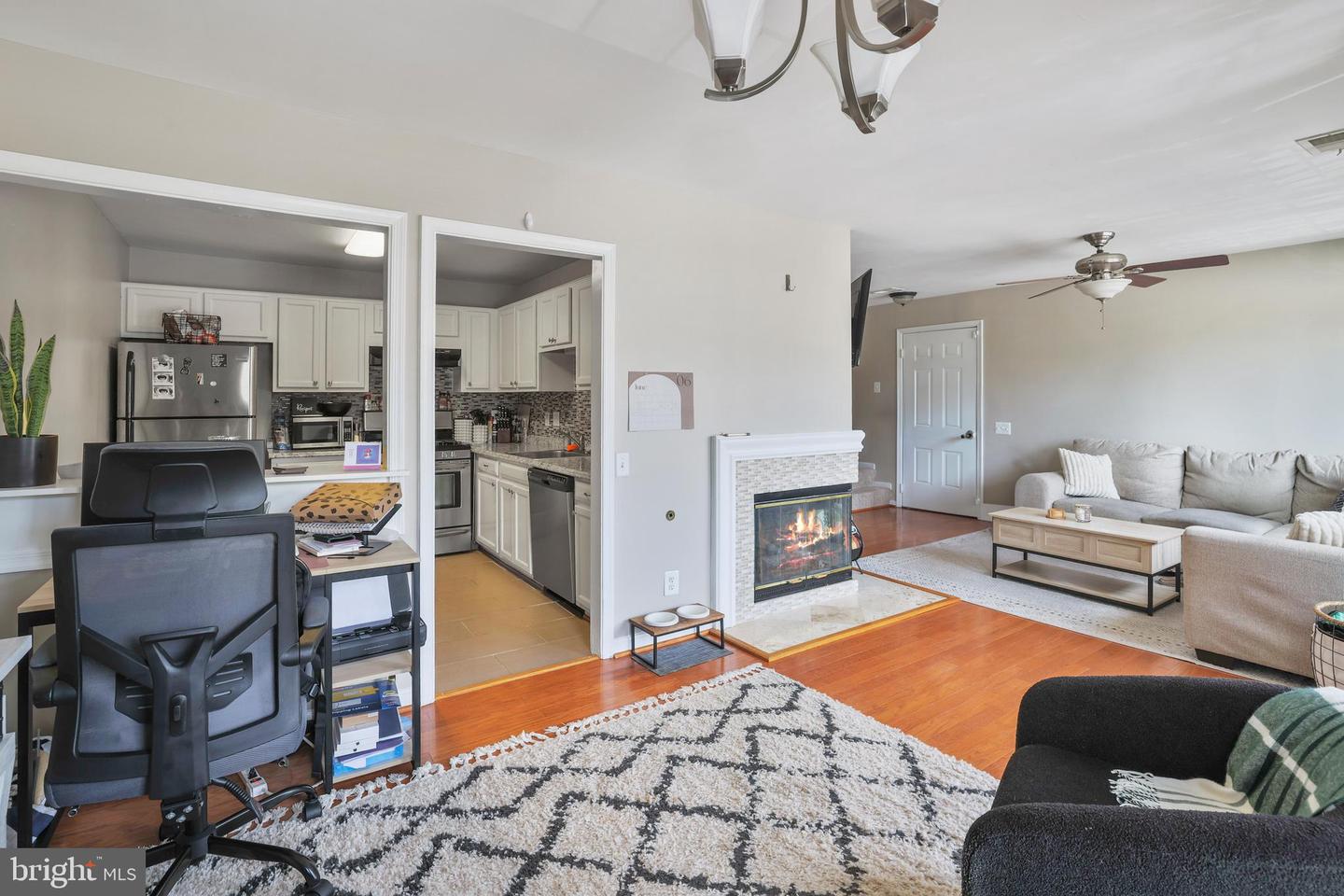 9230 CARDINAL FOREST LN #301, LORTON, Virginia 22079, 2 Bedrooms Bedrooms, ,1 BathroomBathrooms,Residential,For sale,9230 CARDINAL FOREST LN #301,VAFX2246804 MLS # VAFX2246804