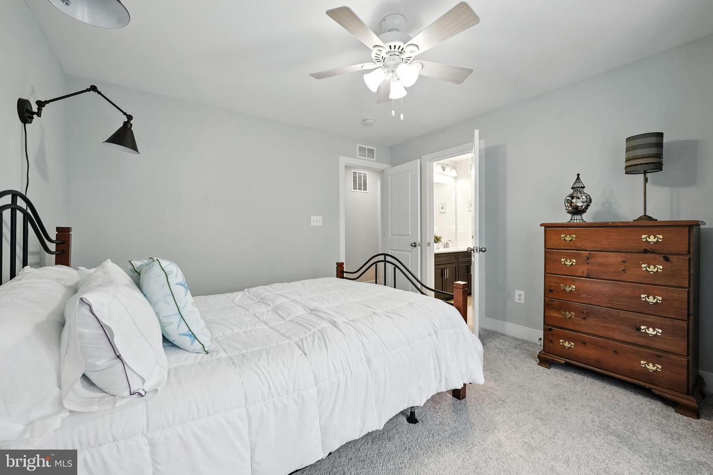 106 DIZEREGA CT SW, LEESBURG, Virginia 20175, 5 Bedrooms Bedrooms, ,4 BathroomsBathrooms,Residential,For sale,106 DIZEREGA CT SW,VALO2100164 MLS # VALO2100164
