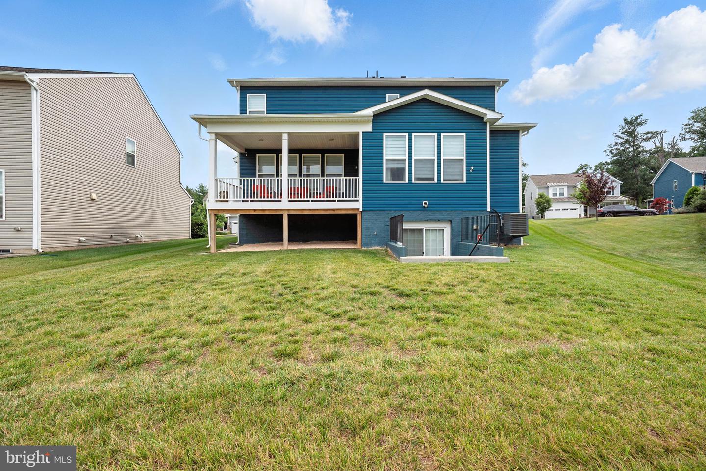 106 DIZEREGA CT SW, LEESBURG, Virginia 20175, 5 Bedrooms Bedrooms, ,4 BathroomsBathrooms,Residential,For sale,106 DIZEREGA CT SW,VALO2100164 MLS # VALO2100164