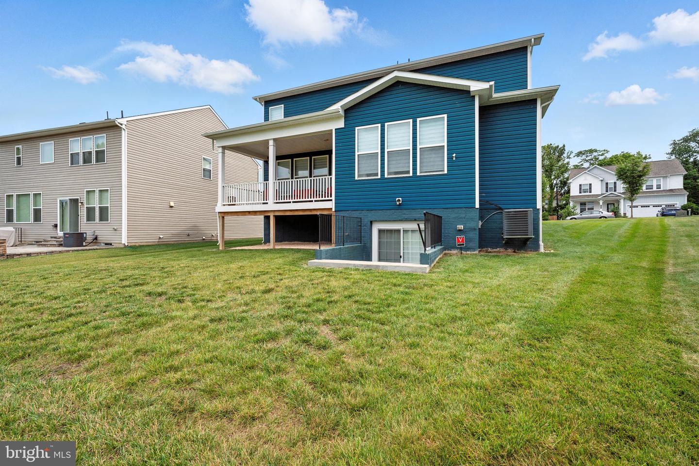 106 DIZEREGA CT SW, LEESBURG, Virginia 20175, 5 Bedrooms Bedrooms, ,4 BathroomsBathrooms,Residential,For sale,106 DIZEREGA CT SW,VALO2100164 MLS # VALO2100164