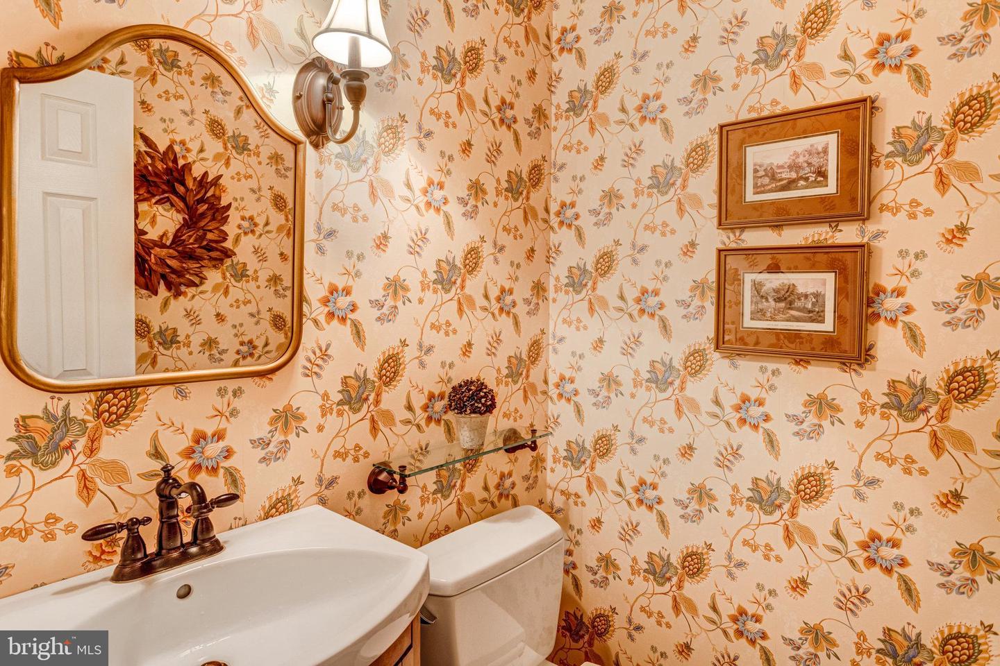11961 GOVERNORS CT, WOODBRIDGE, Virginia 22192, 4 Bedrooms Bedrooms, ,2 BathroomsBathrooms,Residential,For sale,11961 GOVERNORS CT,VAPW2097740 MLS # VAPW2097740