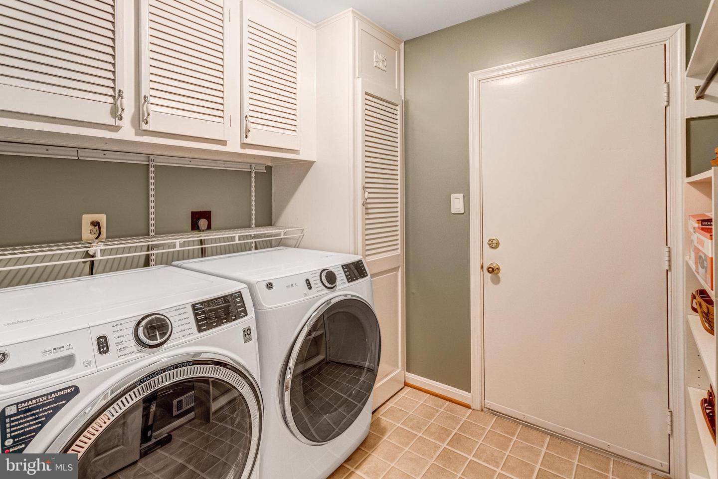 11961 GOVERNORS CT, WOODBRIDGE, Virginia 22192, 4 Bedrooms Bedrooms, ,2 BathroomsBathrooms,Residential,For sale,11961 GOVERNORS CT,VAPW2097740 MLS # VAPW2097740