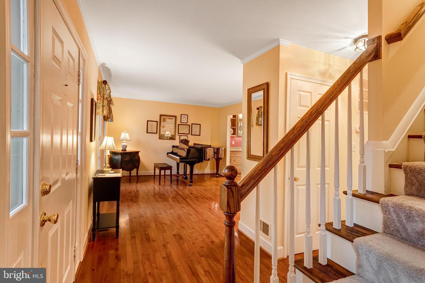 11961 GOVERNORS CT, WOODBRIDGE, Virginia 22192, 4 Bedrooms Bedrooms, ,2 BathroomsBathrooms,Residential,For sale,11961 GOVERNORS CT,VAPW2097740 MLS # VAPW2097740