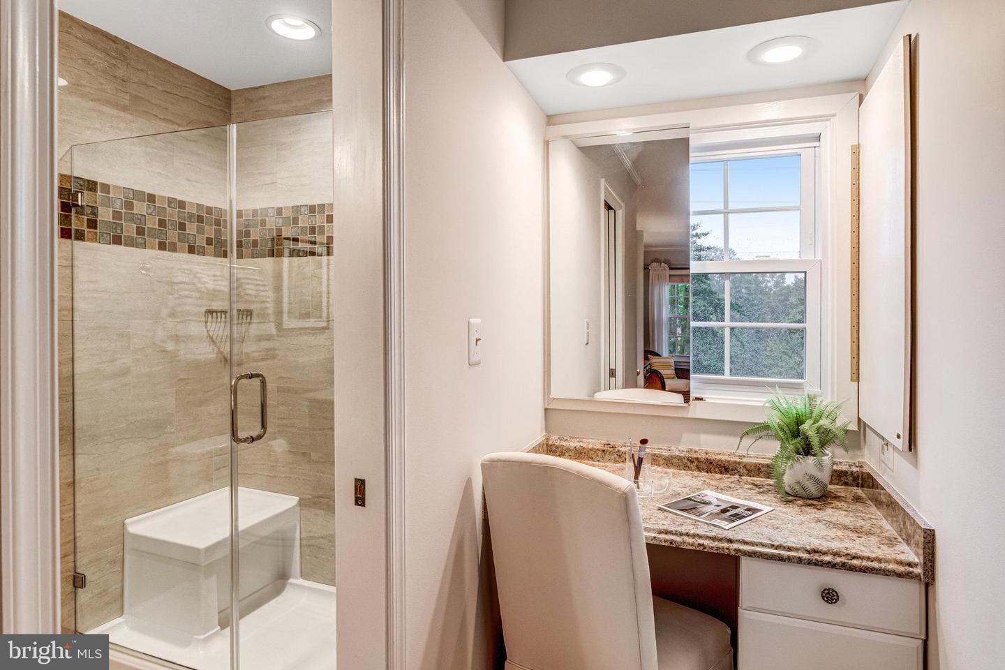 11961 GOVERNORS CT, WOODBRIDGE, Virginia 22192, 4 Bedrooms Bedrooms, ,2 BathroomsBathrooms,Residential,For sale,11961 GOVERNORS CT,VAPW2097740 MLS # VAPW2097740