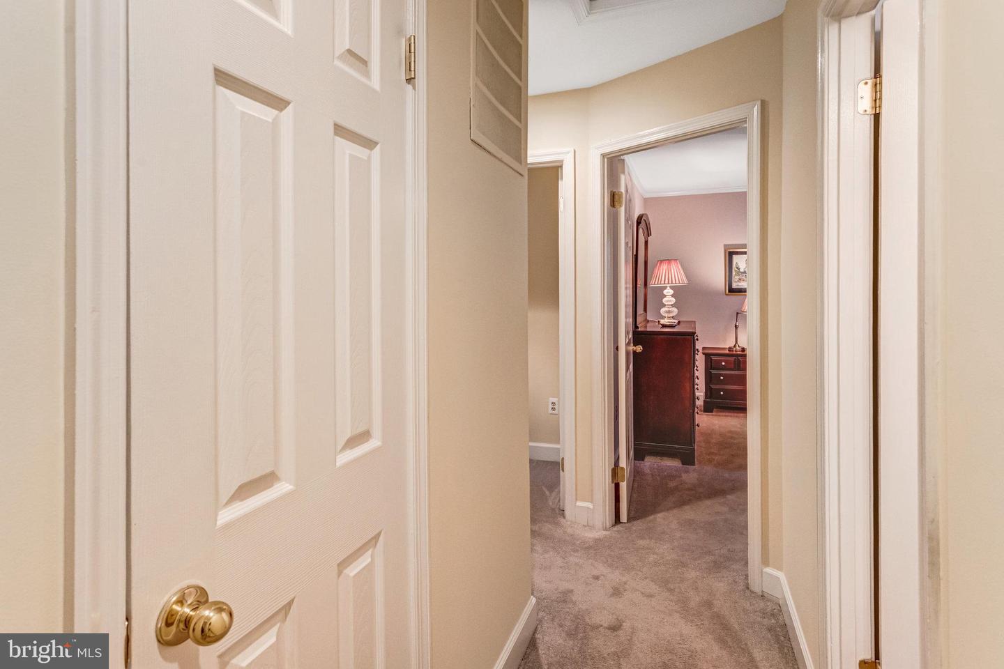 11961 GOVERNORS CT, WOODBRIDGE, Virginia 22192, 4 Bedrooms Bedrooms, ,2 BathroomsBathrooms,Residential,For sale,11961 GOVERNORS CT,VAPW2097740 MLS # VAPW2097740