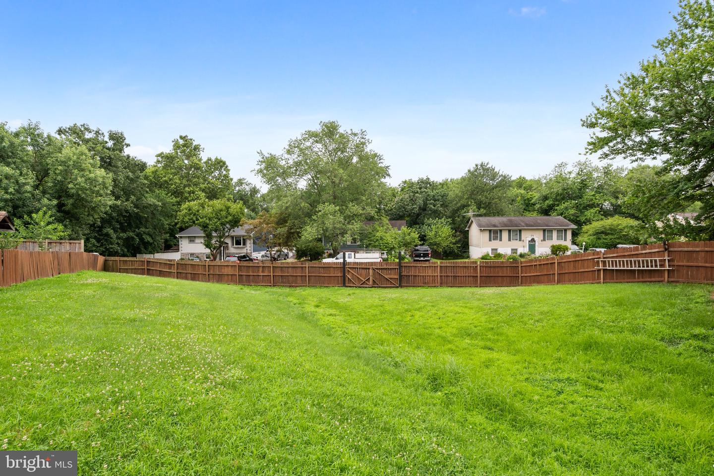 800 N CROYDON ST, STERLING, Virginia 20164, 5 Bedrooms Bedrooms, ,3 BathroomsBathrooms,Residential,For sale,800 N CROYDON ST,VALO2100314 MLS # VALO2100314