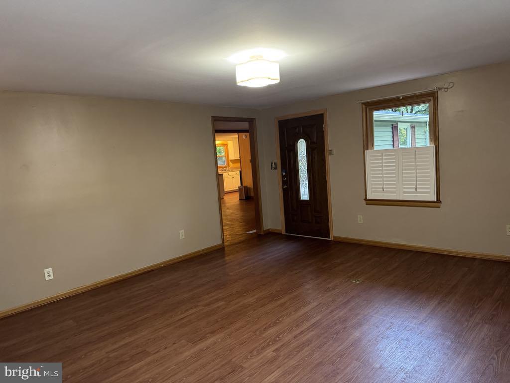 15 RIDGE RD, STAFFORD, Virginia 22556, 3 Bedrooms Bedrooms, ,2 BathroomsBathrooms,Residential,For sale,15 RIDGE RD,VAST2040140 MLS # VAST2040140