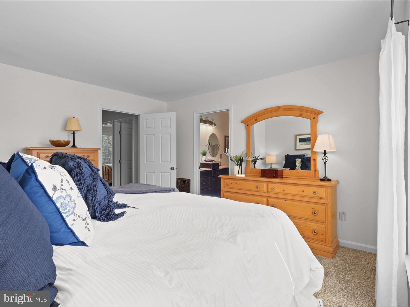 25449 MORSE DR, CHANTILLY, Virginia 20152, 3 Bedrooms Bedrooms, ,3 BathroomsBathrooms,Residential,For sale,25449 MORSE DR,VALO2100606 MLS # VALO2100606