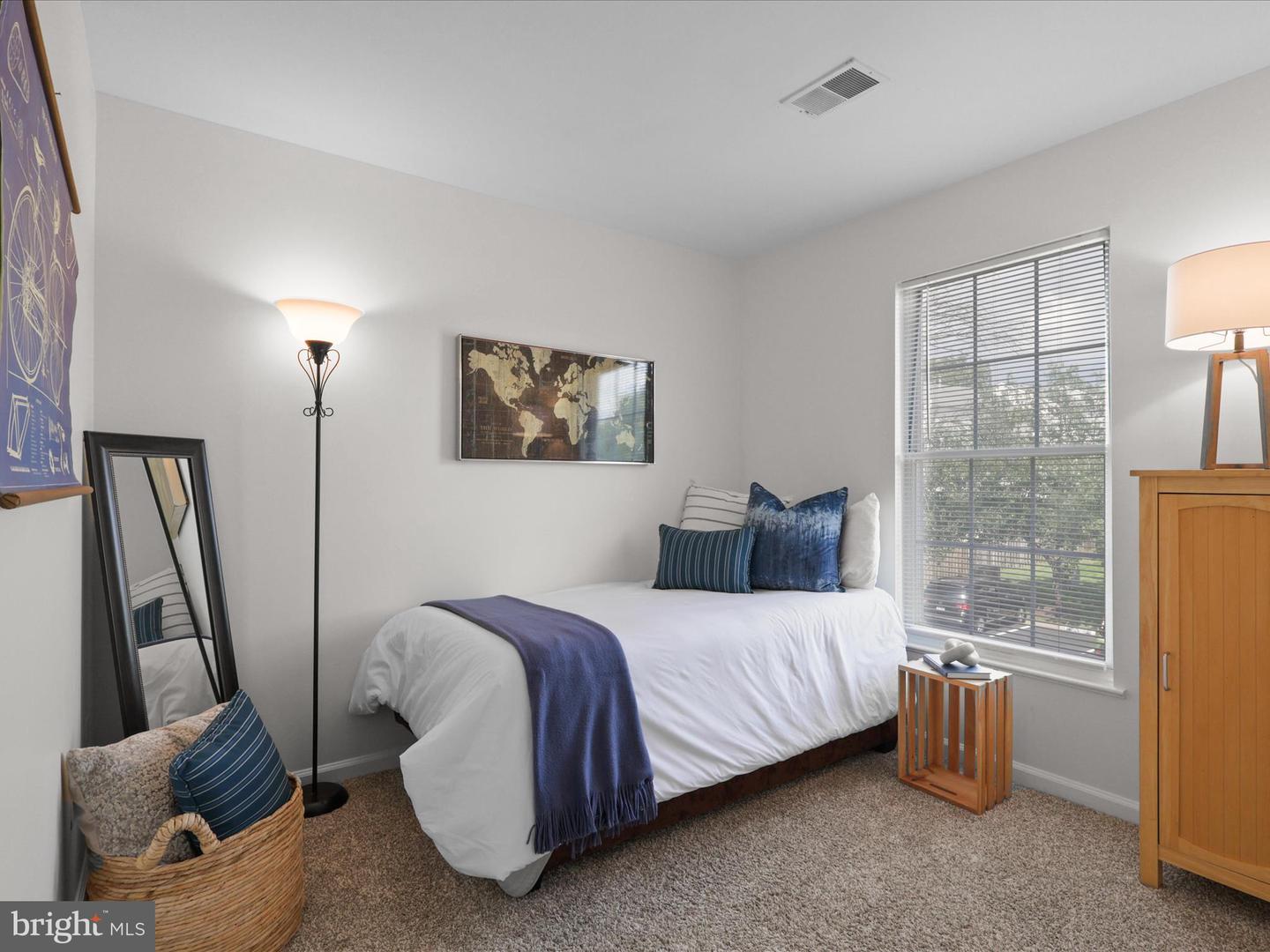 25449 MORSE DR, CHANTILLY, Virginia 20152, 3 Bedrooms Bedrooms, ,3 BathroomsBathrooms,Residential,For sale,25449 MORSE DR,VALO2100606 MLS # VALO2100606