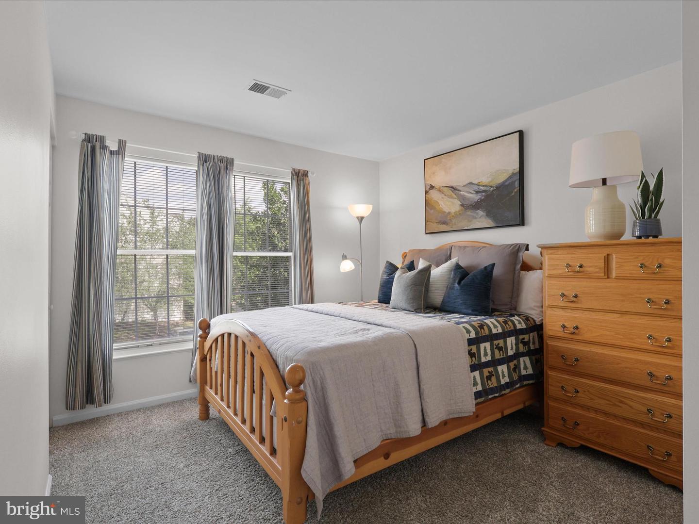 25449 MORSE DR, CHANTILLY, Virginia 20152, 3 Bedrooms Bedrooms, ,3 BathroomsBathrooms,Residential,For sale,25449 MORSE DR,VALO2100606 MLS # VALO2100606