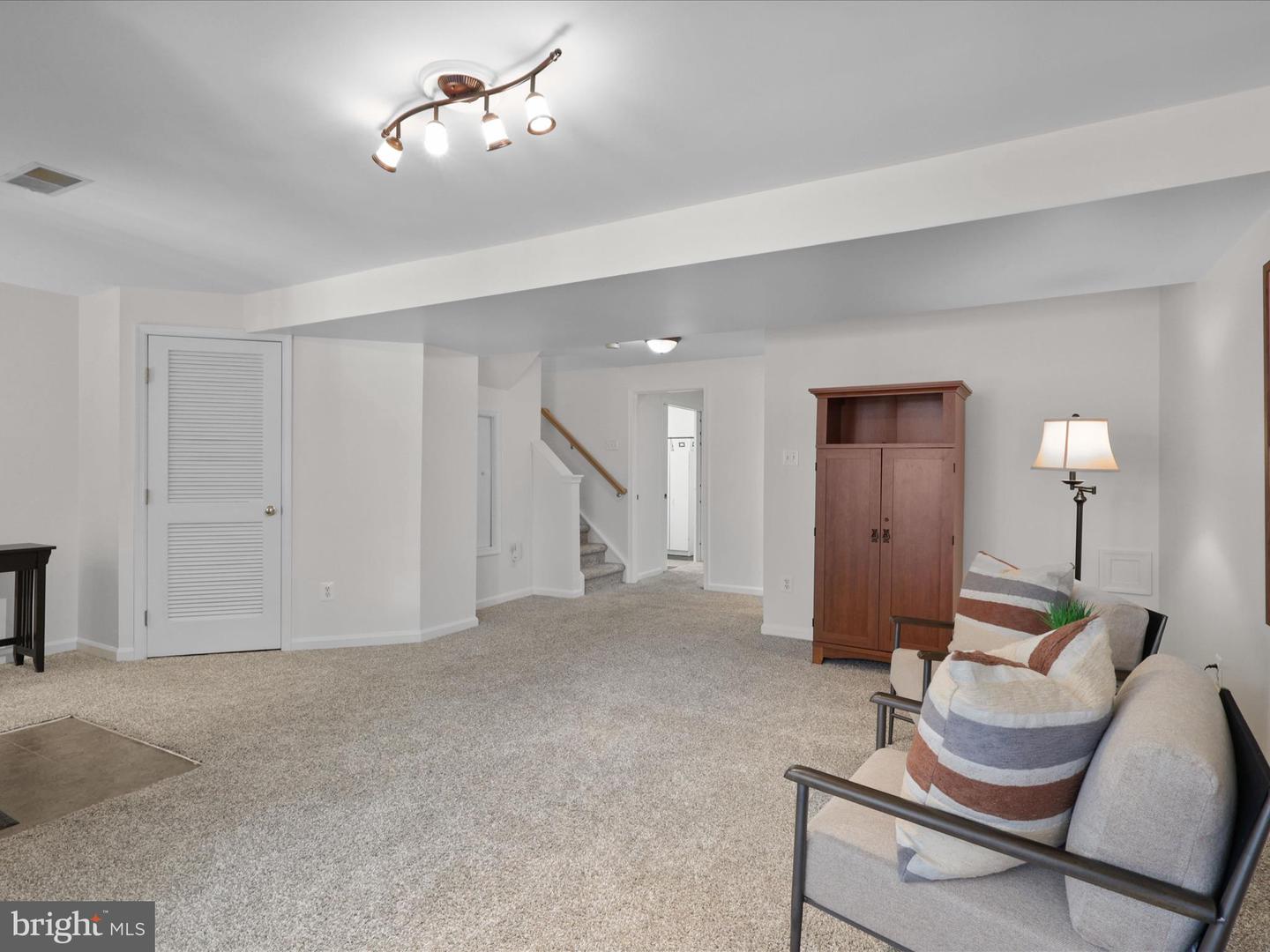 25449 MORSE DR, CHANTILLY, Virginia 20152, 3 Bedrooms Bedrooms, ,3 BathroomsBathrooms,Residential,For sale,25449 MORSE DR,VALO2100606 MLS # VALO2100606