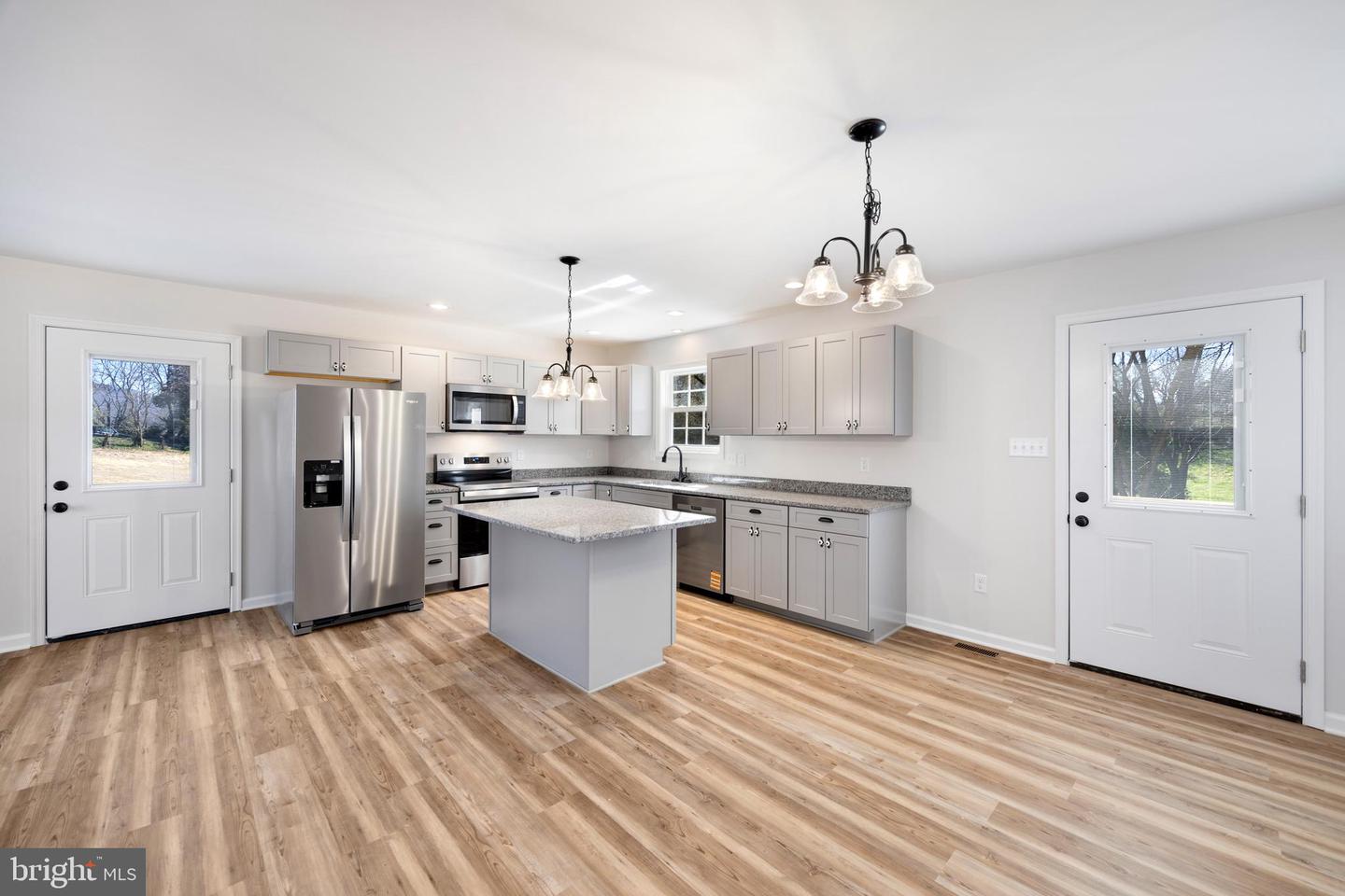 SENEDO RD, MOUNT JACKSON, Virginia 22842, 3 Bedrooms Bedrooms, ,2 BathroomsBathrooms,Residential,For sale,SENEDO RD,VASH2011862 MLS # VASH2011862