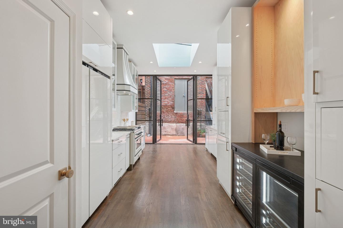 1845 VERNON ST NW, WASHINGTON, District Of Columbia 20009, 4 Bedrooms Bedrooms, ,3 BathroomsBathrooms,Residential,For sale,1845 VERNON ST NW,DCDC2208832 MLS # DCDC2208832