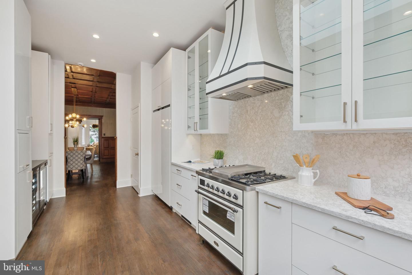 1845 VERNON ST NW, WASHINGTON, District Of Columbia 20009, 4 Bedrooms Bedrooms, ,3 BathroomsBathrooms,Residential,For sale,1845 VERNON ST NW,DCDC2208832 MLS # DCDC2208832