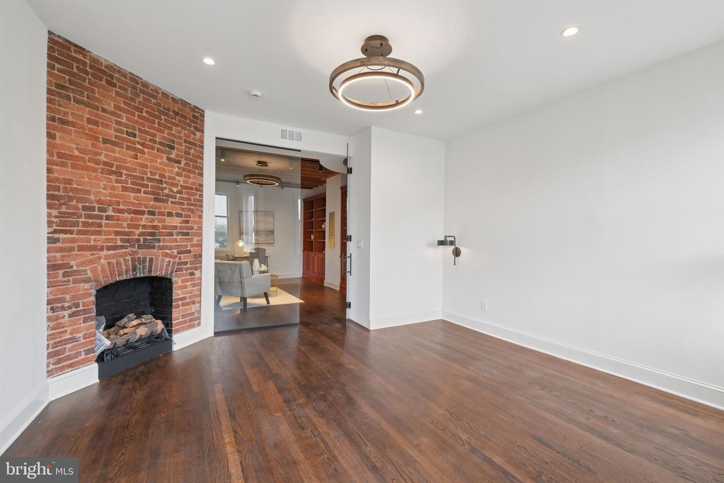 1845 VERNON ST NW, WASHINGTON, District Of Columbia 20009, 4 Bedrooms Bedrooms, ,3 BathroomsBathrooms,Residential,For sale,1845 VERNON ST NW,DCDC2208832 MLS # DCDC2208832