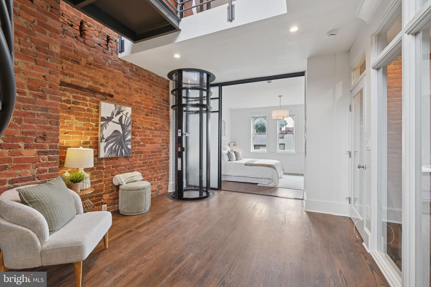 1845 VERNON ST NW, WASHINGTON, District Of Columbia 20009, 4 Bedrooms Bedrooms, ,3 BathroomsBathrooms,Residential,For sale,1845 VERNON ST NW,DCDC2208832 MLS # DCDC2208832