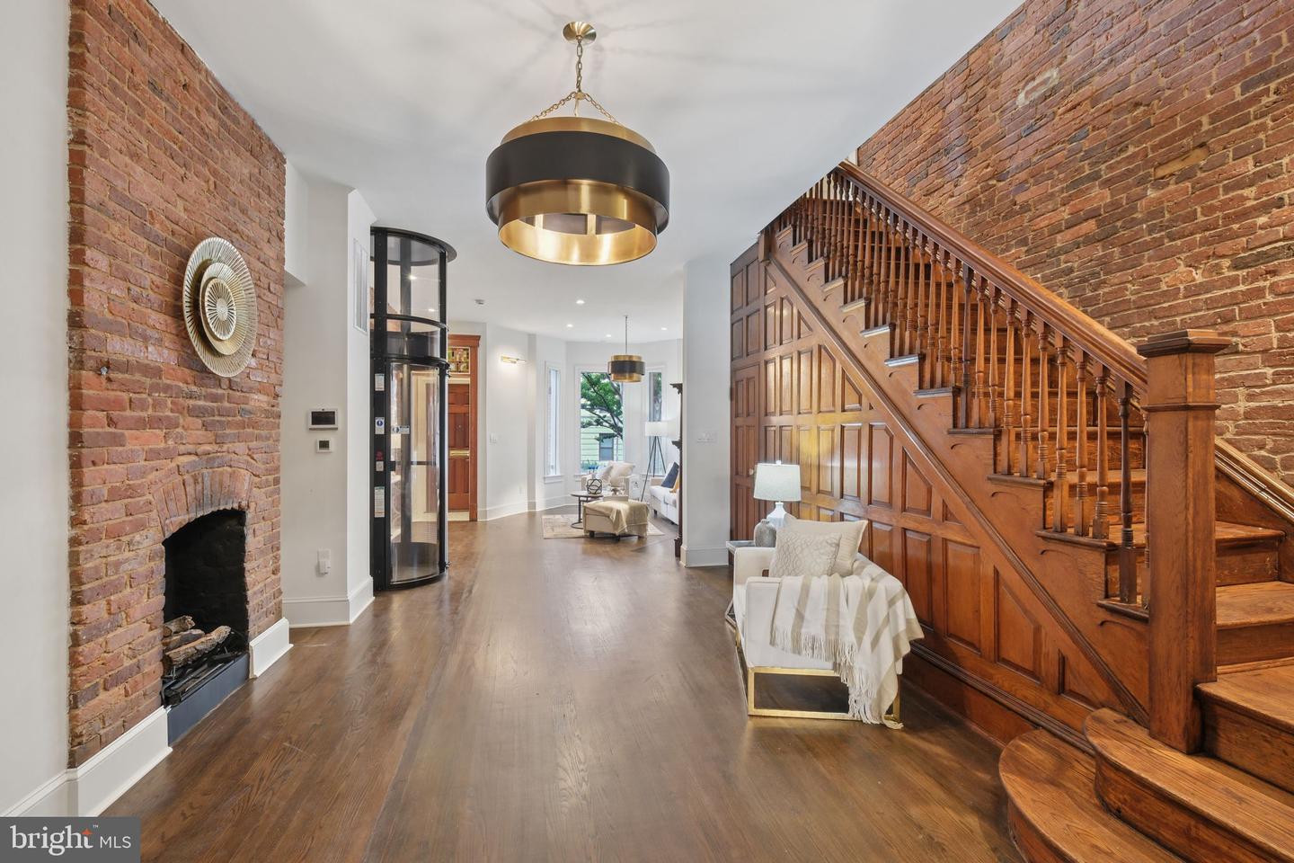 1845 VERNON ST NW, WASHINGTON, District Of Columbia 20009, 4 Bedrooms Bedrooms, ,3 BathroomsBathrooms,Residential,For sale,1845 VERNON ST NW,DCDC2208832 MLS # DCDC2208832