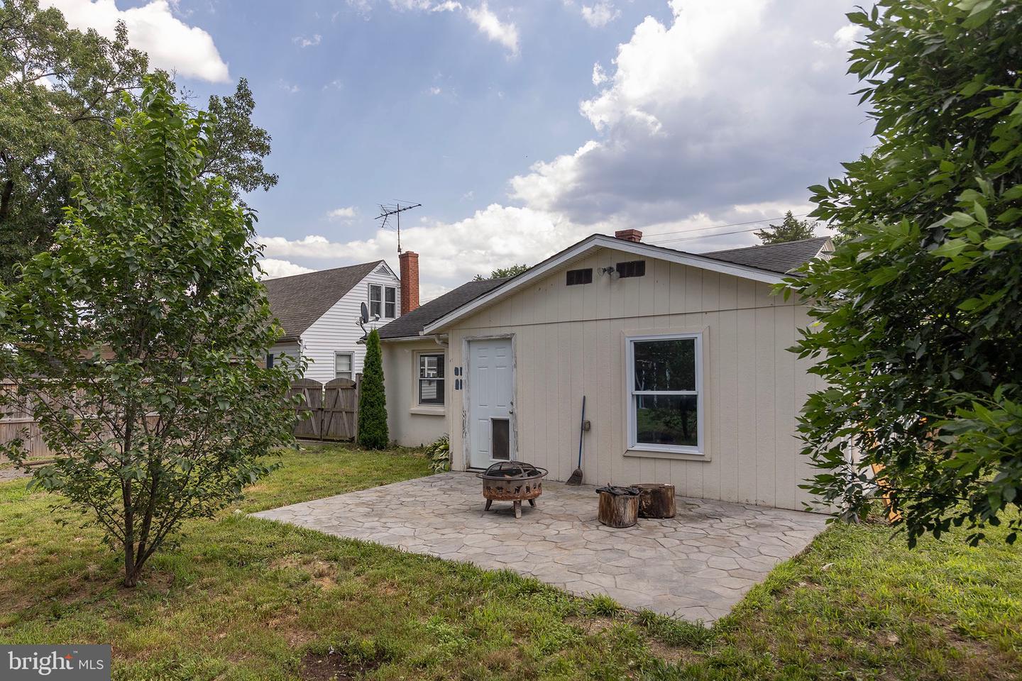 143 DOWELL J CIR, WINCHESTER, Virginia 22602, 3 Bedrooms Bedrooms, ,1 BathroomBathrooms,Residential,For sale,143 DOWELL J CIR,VAFV2035286 MLS # VAFV2035286