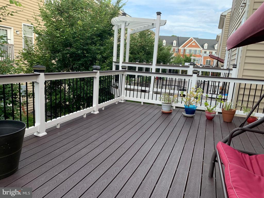 42841 EDGEGROVE HEIGHTS TER, ASHBURN, Virginia 20148, 3 Bedrooms Bedrooms, ,3 BathroomsBathrooms,Residential,For sale,42841 EDGEGROVE HEIGHTS TER,VALO2101562 MLS # VALO2101562