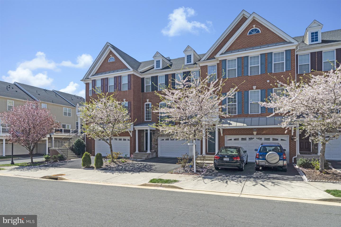 42841 EDGEGROVE HEIGHTS TER, ASHBURN, Virginia 20148, 3 Bedrooms Bedrooms, ,3 BathroomsBathrooms,Residential,For sale,42841 EDGEGROVE HEIGHTS TER,VALO2101562 MLS # VALO2101562