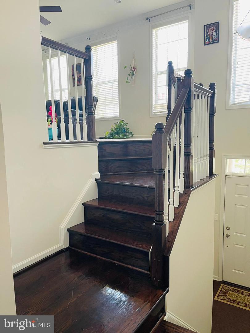 42841 EDGEGROVE HEIGHTS TER, ASHBURN, Virginia 20148, 3 Bedrooms Bedrooms, ,3 BathroomsBathrooms,Residential,For sale,42841 EDGEGROVE HEIGHTS TER,VALO2101562 MLS # VALO2101562