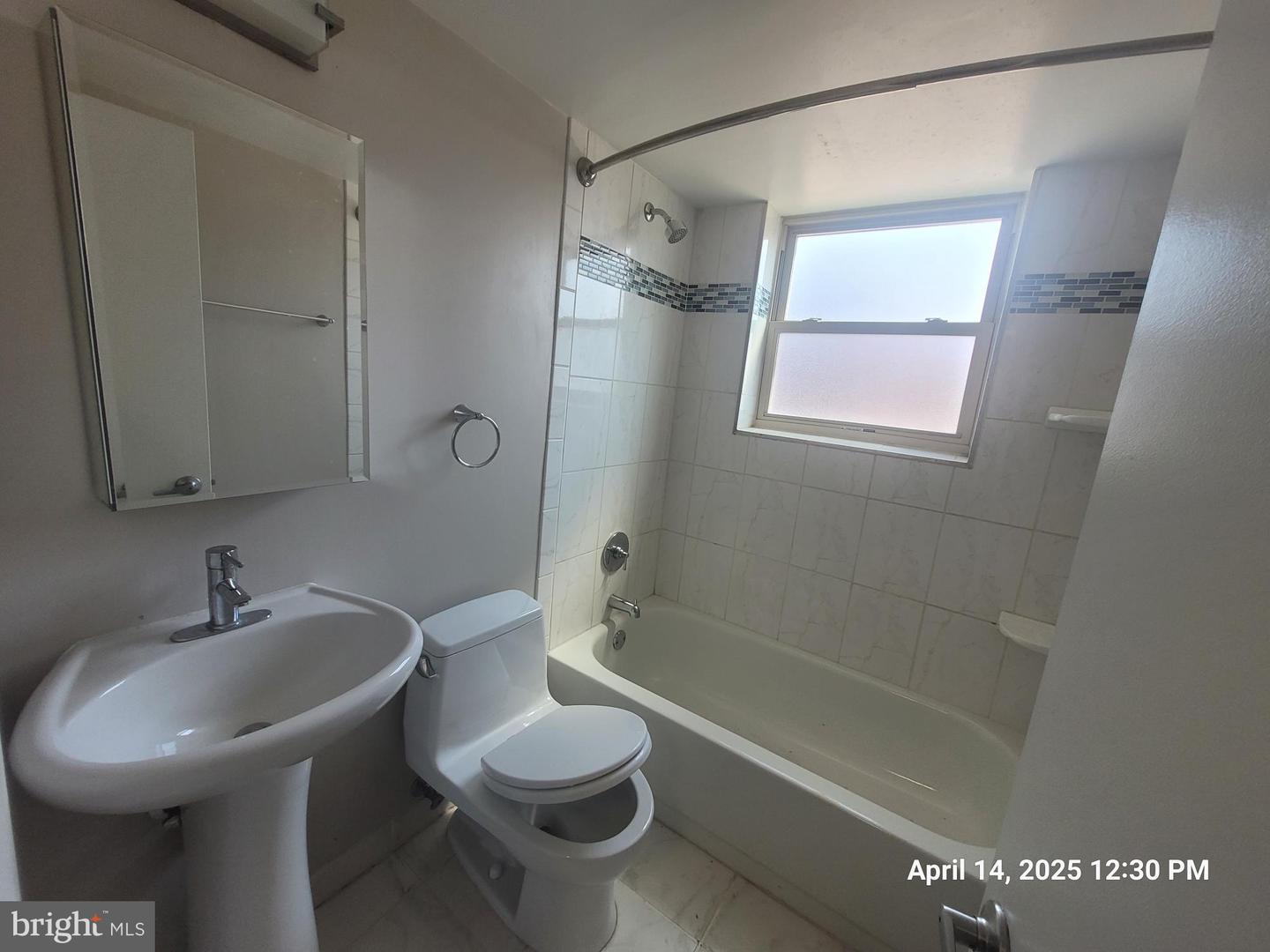 2647 MARTIN LUTHER KING JR AVE SE #203, WASHINGTON, District Of Columbia 20020, 2 Bedrooms Bedrooms, ,1 BathroomBathrooms,Residential,For sale,2647 MARTIN LUTHER KING JR AVE SE #203,DCDC2195362 MLS # DCDC2195362