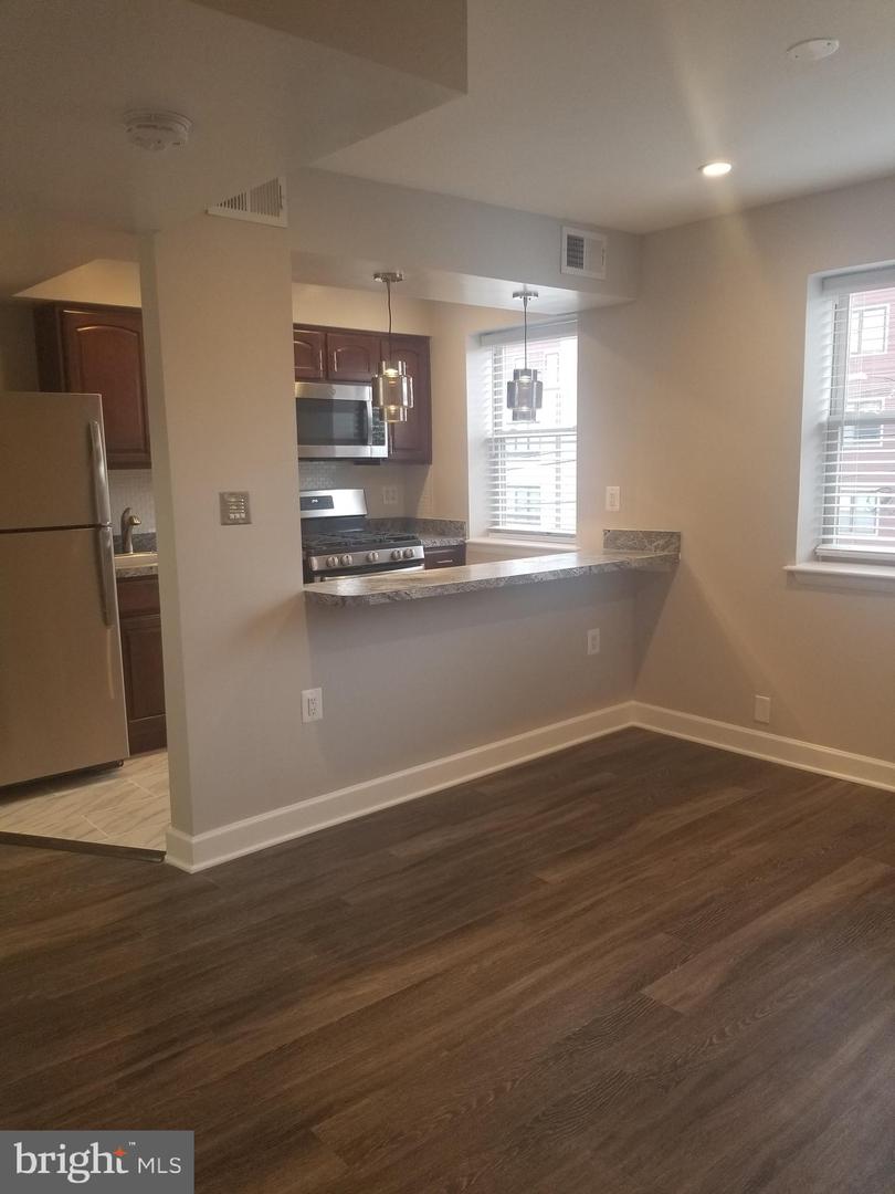 2647 MARTIN LUTHER KING JR AVE SE #203, WASHINGTON, District Of Columbia 20020, 2 Bedrooms Bedrooms, ,1 BathroomBathrooms,Residential,For sale,2647 MARTIN LUTHER KING JR AVE SE #203,DCDC2195362 MLS # DCDC2195362