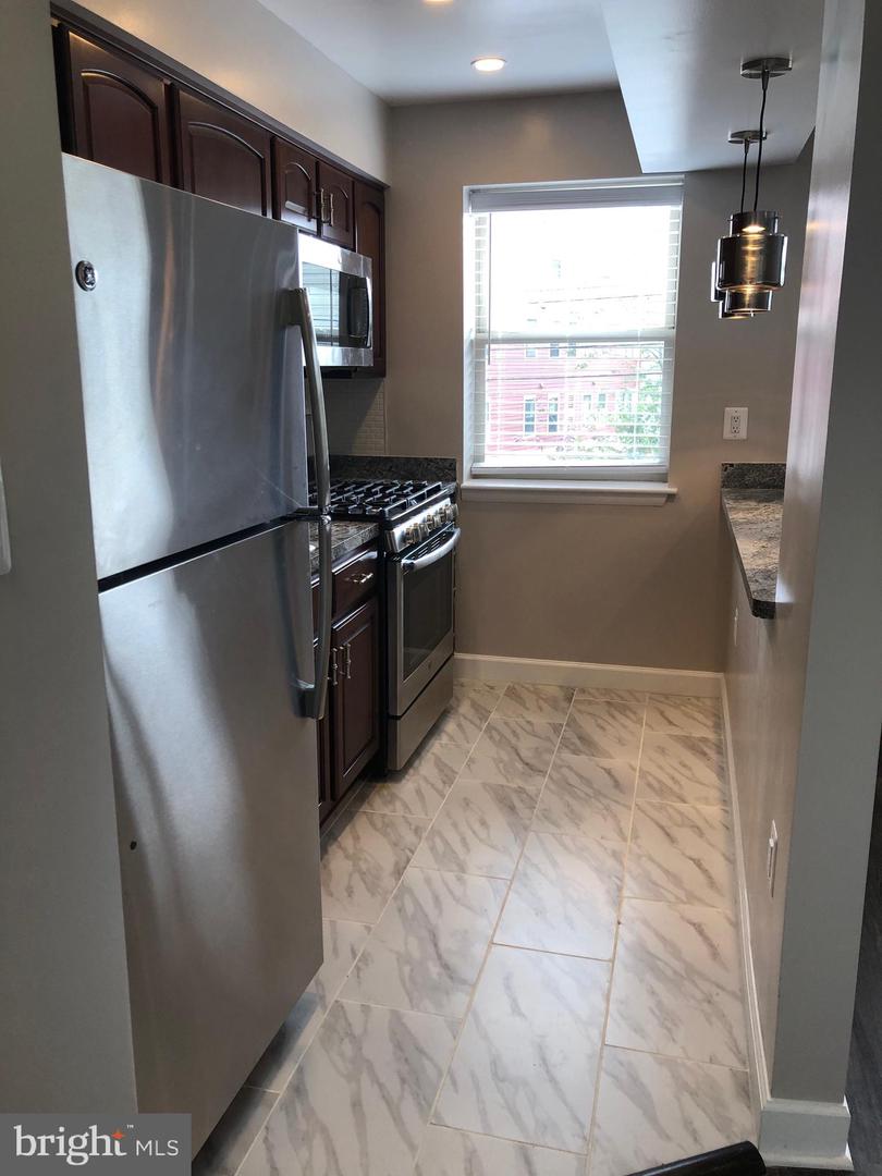 2647 MARTIN LUTHER KING JR AVE SE #203, WASHINGTON, District Of Columbia 20020, 2 Bedrooms Bedrooms, ,1 BathroomBathrooms,Residential,For sale,2647 MARTIN LUTHER KING JR AVE SE #203,DCDC2195362 MLS # DCDC2195362