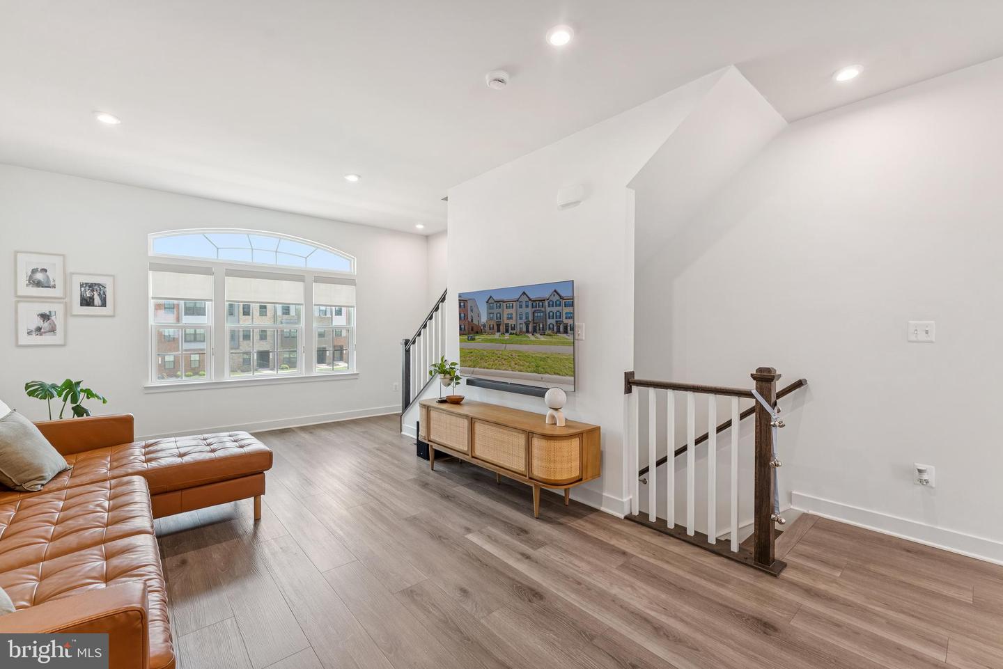 14044 SUNRISE VALLEY DRIVE, HERNDON, Virginia 20171, 3 Bedrooms Bedrooms, ,3 BathroomsBathrooms,Residential,For sale,14044 SUNRISE VALLEY DRIVE,VAFX2252732 MLS # VAFX2252732