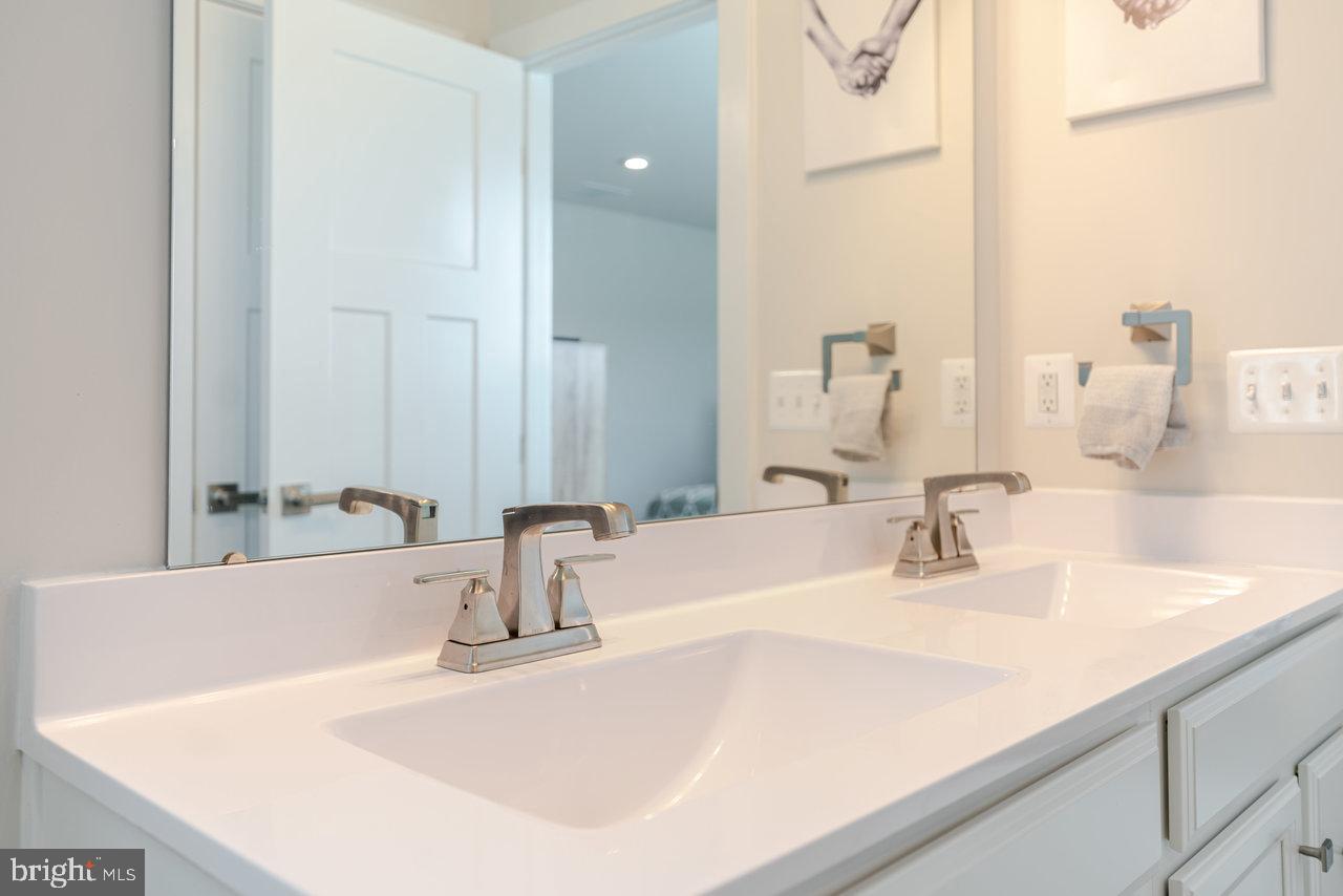 2758 DORVAL ROAD, HARRISONBURG, Virginia 22801, 5 Bedrooms Bedrooms, ,3 BathroomsBathrooms,Residential,For sale,2758 DORVAL ROAD,VAHC2000438 MLS # VAHC2000438