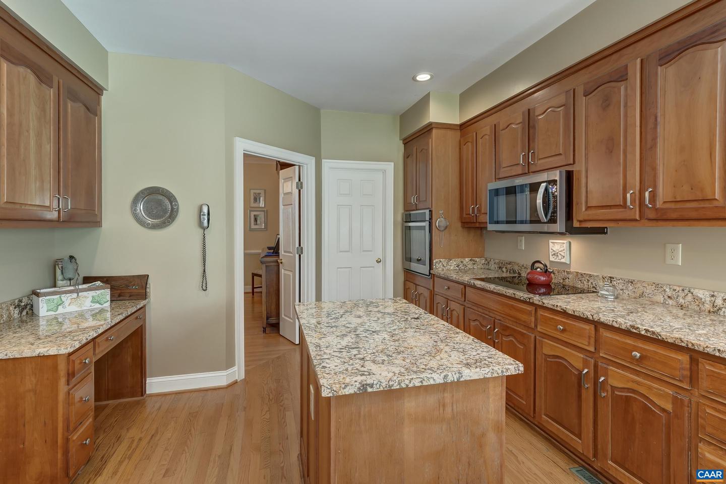 3504 WEDGEWOOD CT, KESWICK, Virginia 22947, 4 Bedrooms Bedrooms, ,3 BathroomsBathrooms,Residential,For sale,3504 WEDGEWOOD CT,666468 MLS # 666468