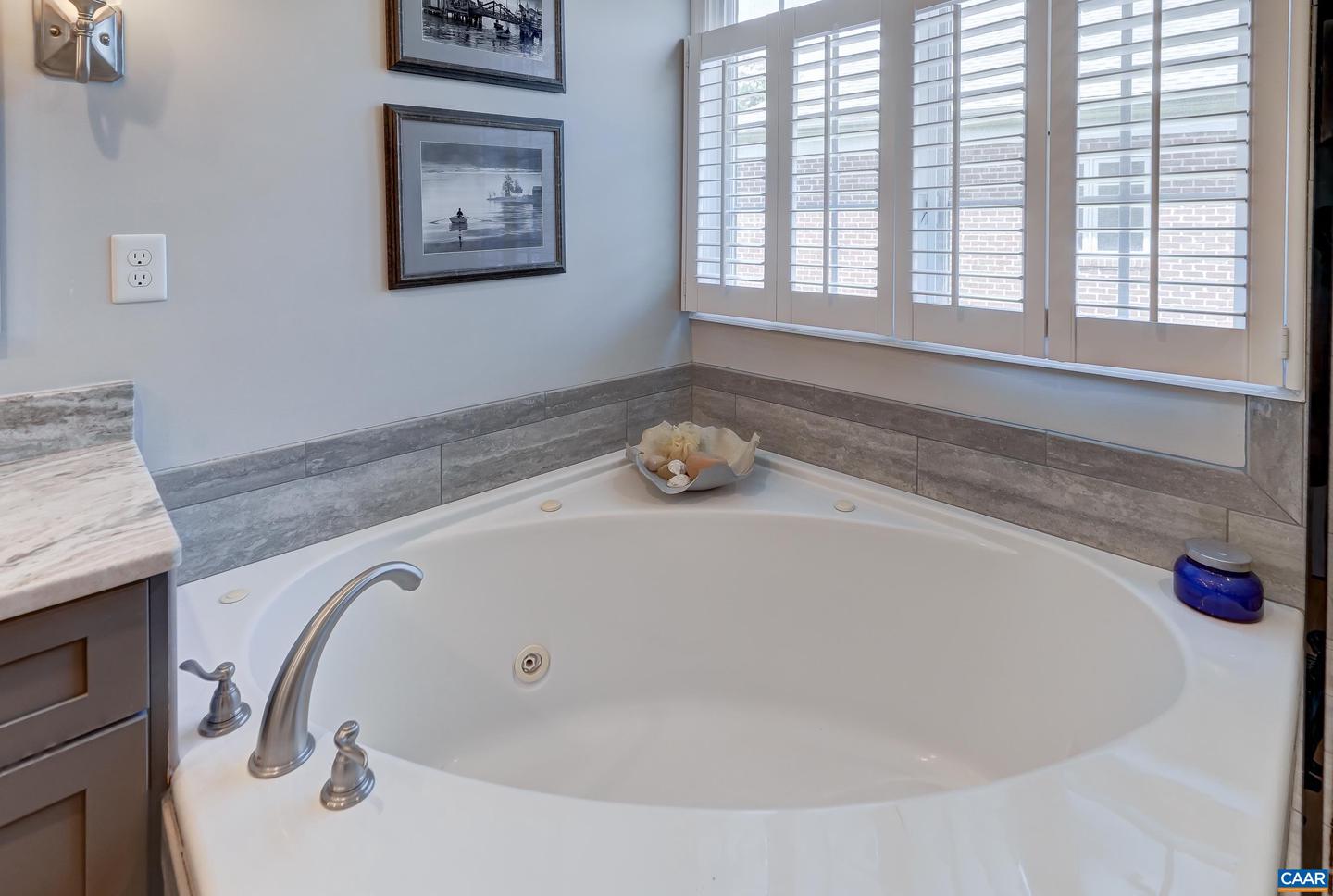 3504 WEDGEWOOD CT, KESWICK, Virginia 22947, 4 Bedrooms Bedrooms, ,3 BathroomsBathrooms,Residential,For sale,3504 WEDGEWOOD CT,666468 MLS # 666468