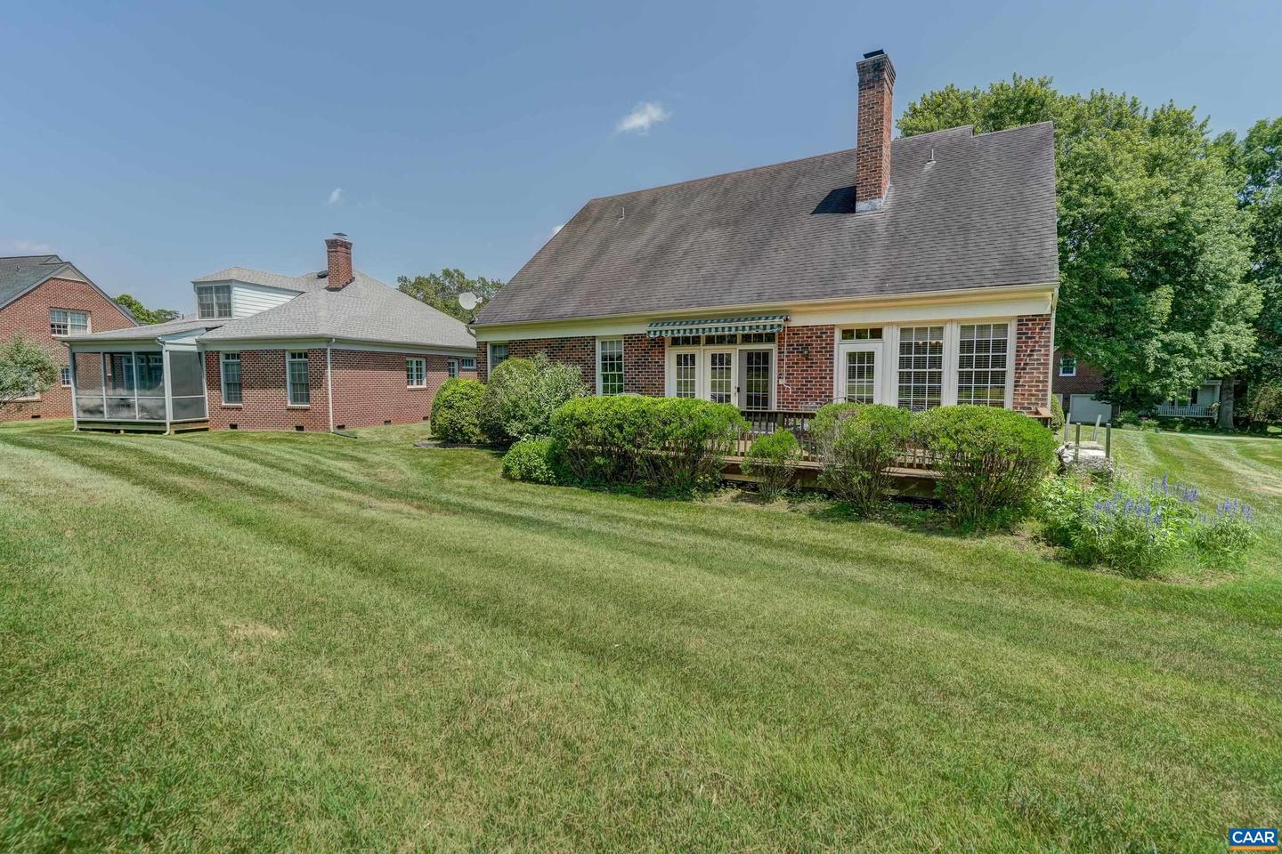 3504 WEDGEWOOD CT, KESWICK, Virginia 22947, 4 Bedrooms Bedrooms, ,3 BathroomsBathrooms,Residential,For sale,3504 WEDGEWOOD CT,666468 MLS # 666468
