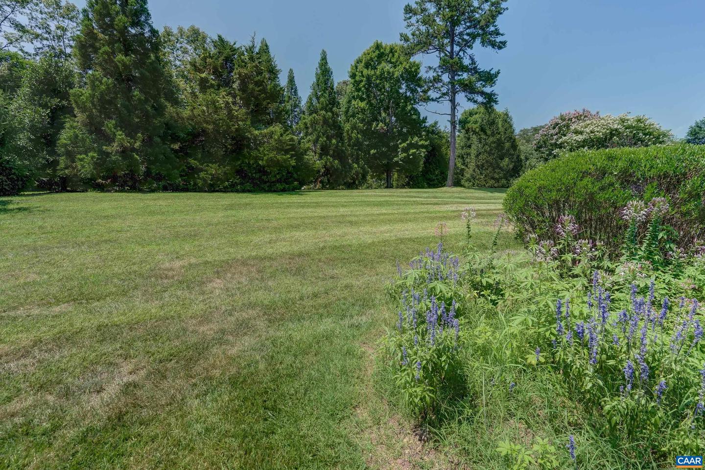 3504 WEDGEWOOD CT, KESWICK, Virginia 22947, 4 Bedrooms Bedrooms, ,3 BathroomsBathrooms,Residential,For sale,3504 WEDGEWOOD CT,666468 MLS # 666468