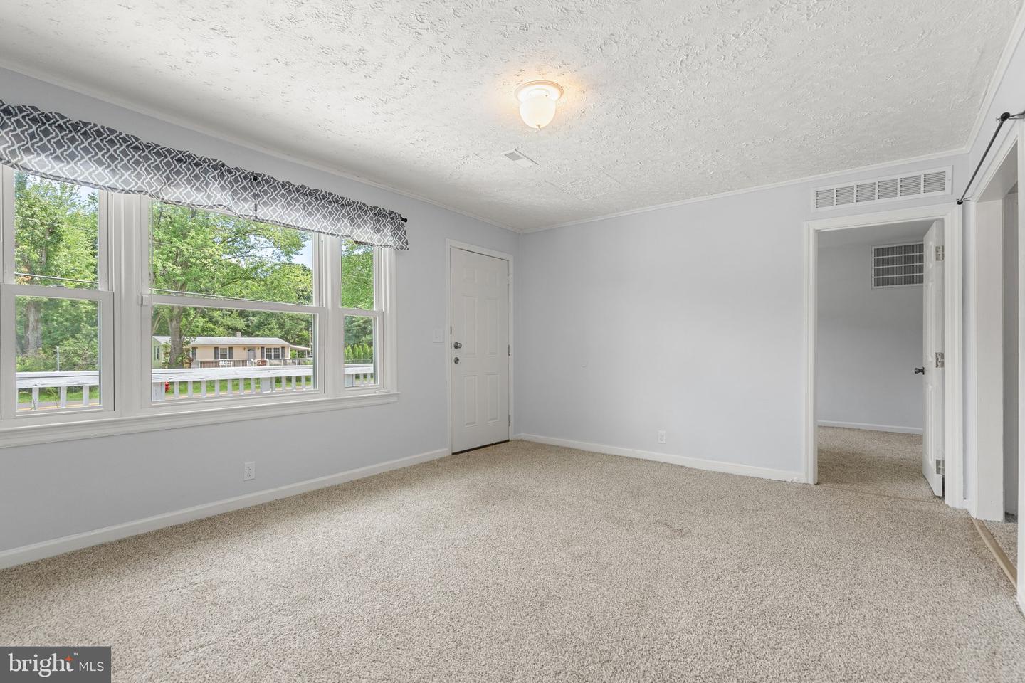 19012 LAHORE RD, ORANGE, Virginia 22960, 2 Bedrooms Bedrooms, ,1 BathroomBathrooms,Residential,For sale,19012 LAHORE RD,VAOR2010124 MLS # VAOR2010124
