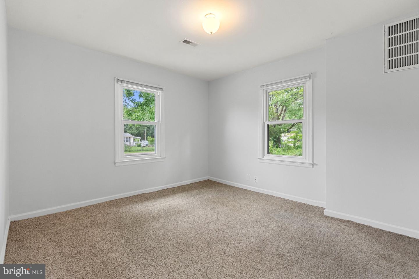 19012 LAHORE RD, ORANGE, Virginia 22960, 2 Bedrooms Bedrooms, ,1 BathroomBathrooms,Residential,For sale,19012 LAHORE RD,VAOR2010124 MLS # VAOR2010124