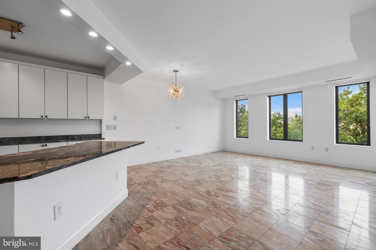 955 26TH ST NW #608, WASHINGTON, District Of Columbia 20037, 1 Bedroom Bedrooms, ,1 BathroomBathrooms,Residential,For sale,955 26TH ST NW #608,DCDC2209536 MLS # DCDC2209536