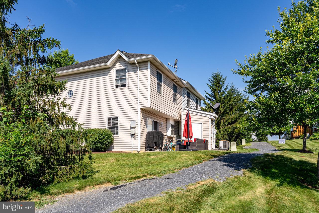 1373 GOLDFINCH DR, HARRISONBURG, Virginia 22802, 3 Bedrooms Bedrooms, ,2 BathroomsBathrooms,Residential,For sale,1373 GOLDFINCH DR,VAHC2000440 MLS # VAHC2000440