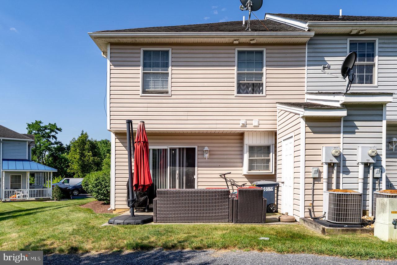 1373 GOLDFINCH DR, HARRISONBURG, Virginia 22802, 3 Bedrooms Bedrooms, ,2 BathroomsBathrooms,Residential,For sale,1373 GOLDFINCH DR,VAHC2000440 MLS # VAHC2000440