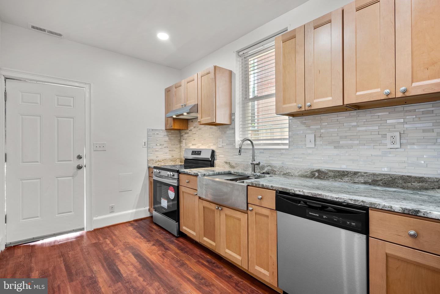 66 O ST NW, WASHINGTON, District Of Columbia 20001, 2 Bedrooms Bedrooms, ,2 BathroomsBathrooms,Residential,For sale,66 O ST NW,DCDC2198948 MLS # DCDC2198948