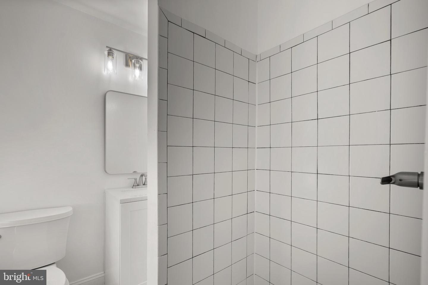 66 O ST NW, WASHINGTON, District Of Columbia 20001, 2 Bedrooms Bedrooms, ,2 BathroomsBathrooms,Residential,For sale,66 O ST NW,DCDC2198948 MLS # DCDC2198948