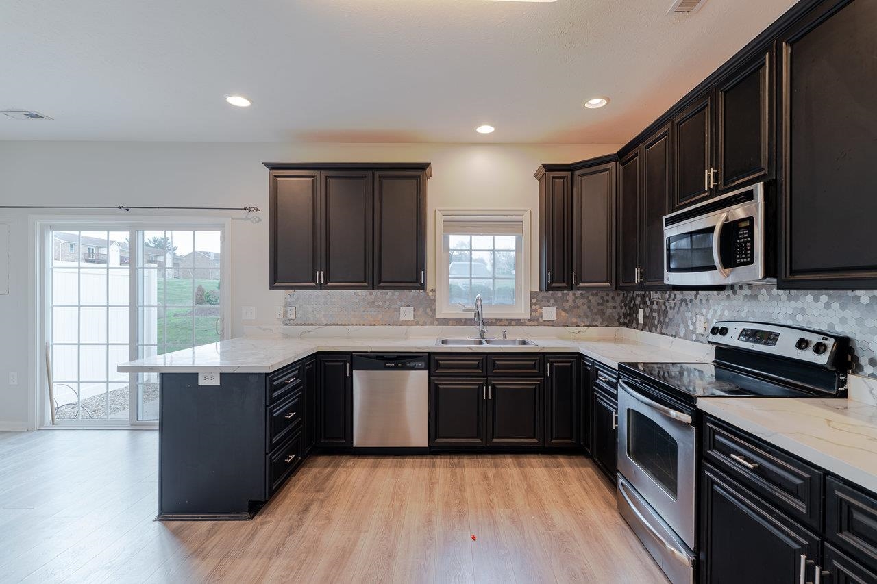 1084 CHERRYBROOK DR, HARRISONBURG, Virginia 22802, 3 Bedrooms Bedrooms, ,2 BathroomsBathrooms,Residential,1084 CHERRYBROOK DR,666530 MLS # 666530