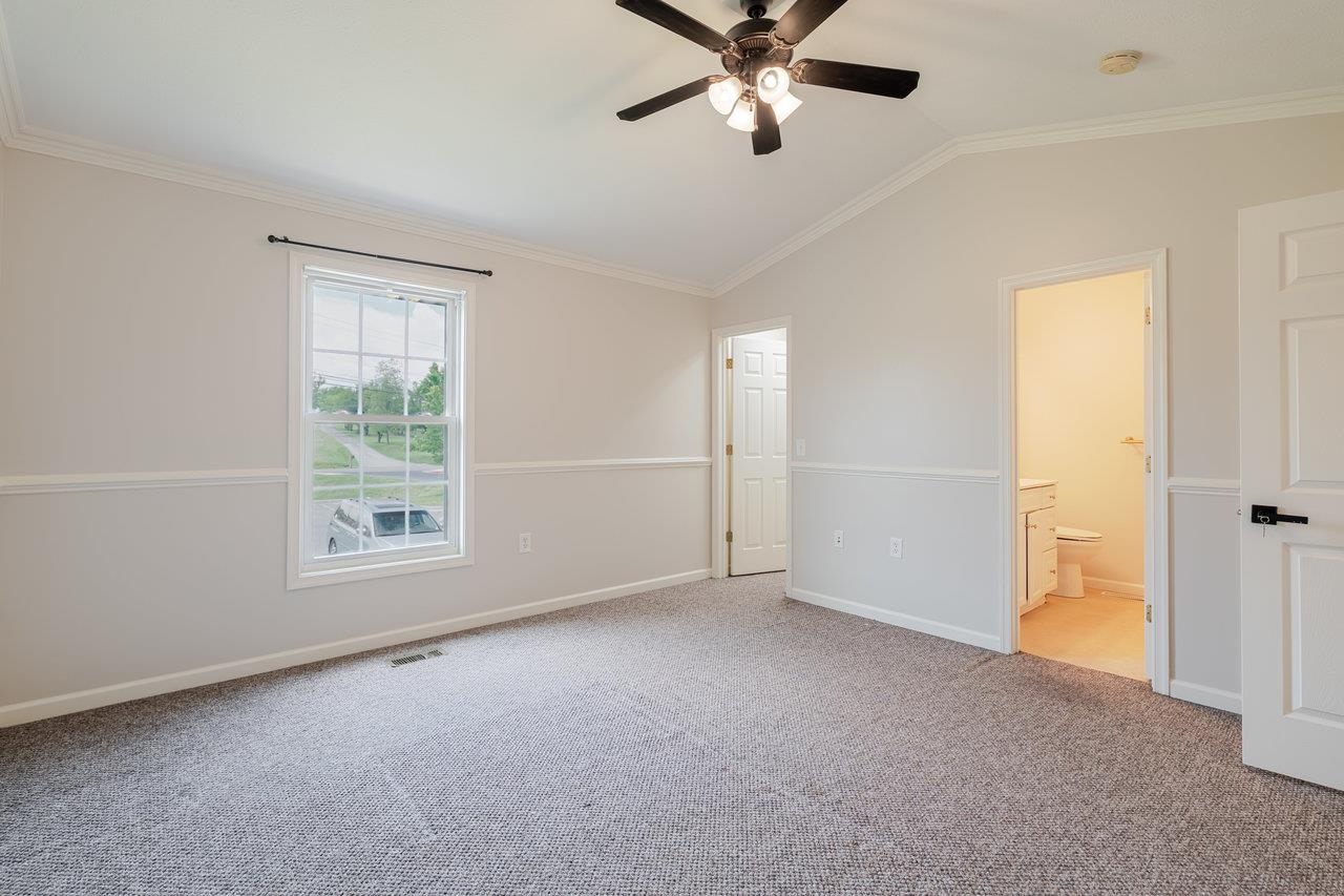 1084 CHERRYBROOK DR, HARRISONBURG, Virginia 22802, 3 Bedrooms Bedrooms, ,2 BathroomsBathrooms,Residential,1084 CHERRYBROOK DR,666530 MLS # 666530