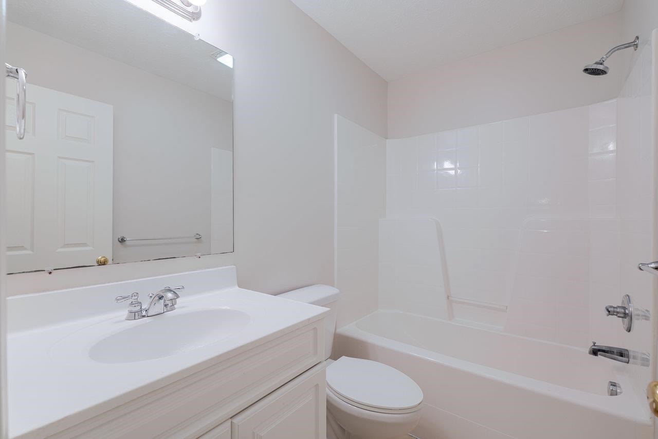 1084 CHERRYBROOK DR, HARRISONBURG, Virginia 22802, 3 Bedrooms Bedrooms, ,2 BathroomsBathrooms,Residential,1084 CHERRYBROOK DR,666530 MLS # 666530