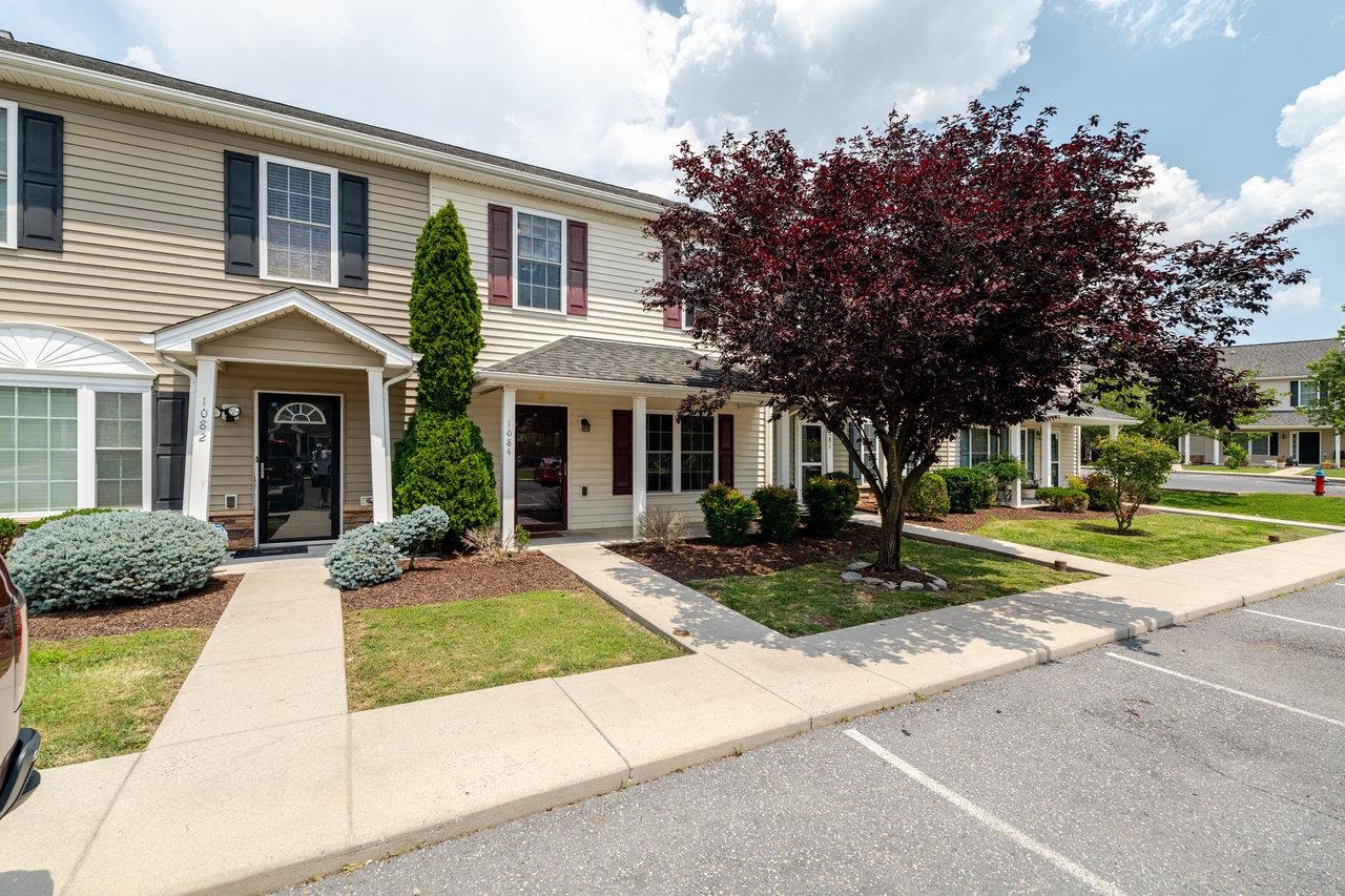 1084 CHERRYBROOK DR, HARRISONBURG, Virginia 22802, 3 Bedrooms Bedrooms, ,2 BathroomsBathrooms,Residential,1084 CHERRYBROOK DR,666530 MLS # 666530